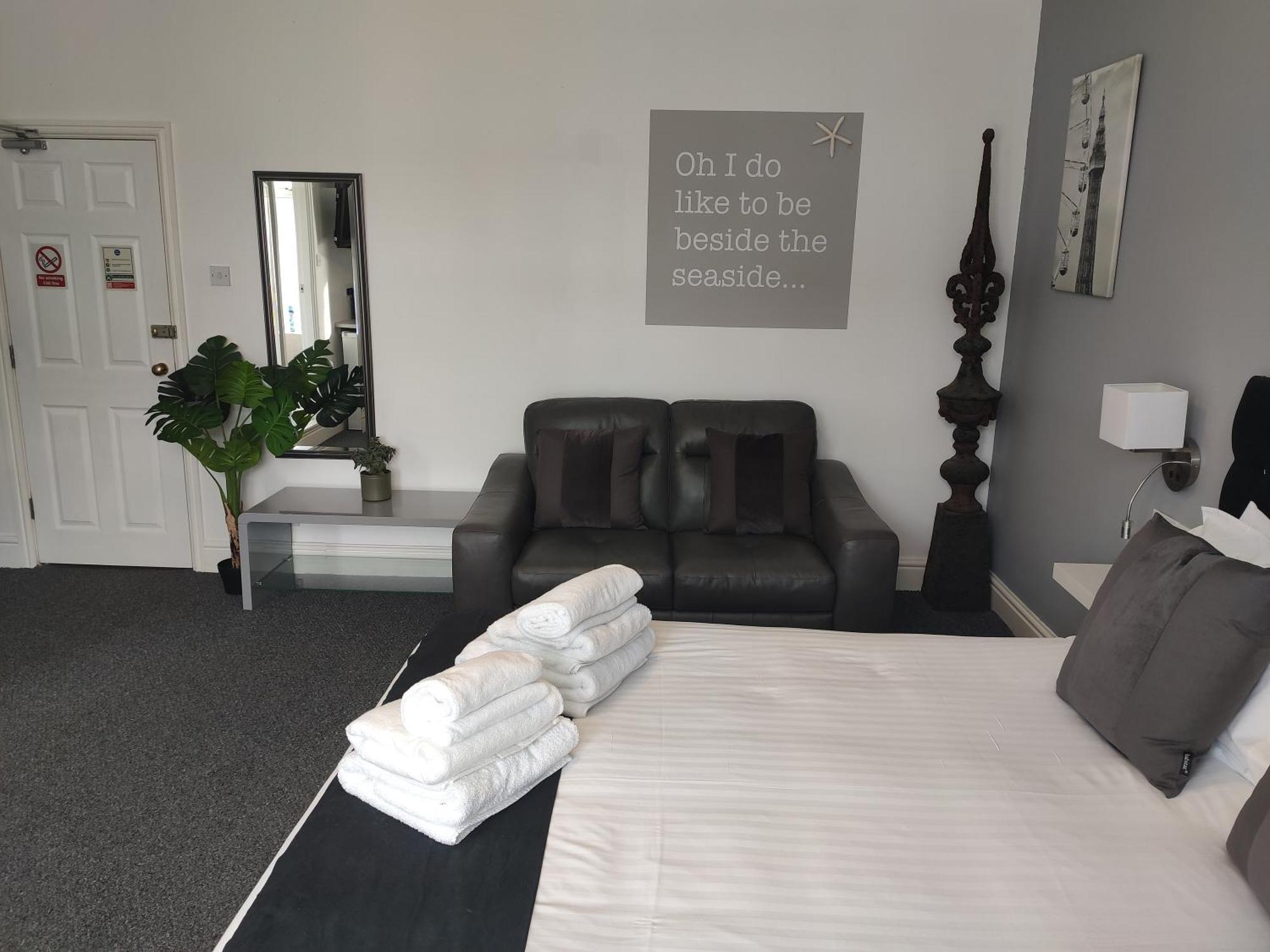 Q Accommodation — Photos 2